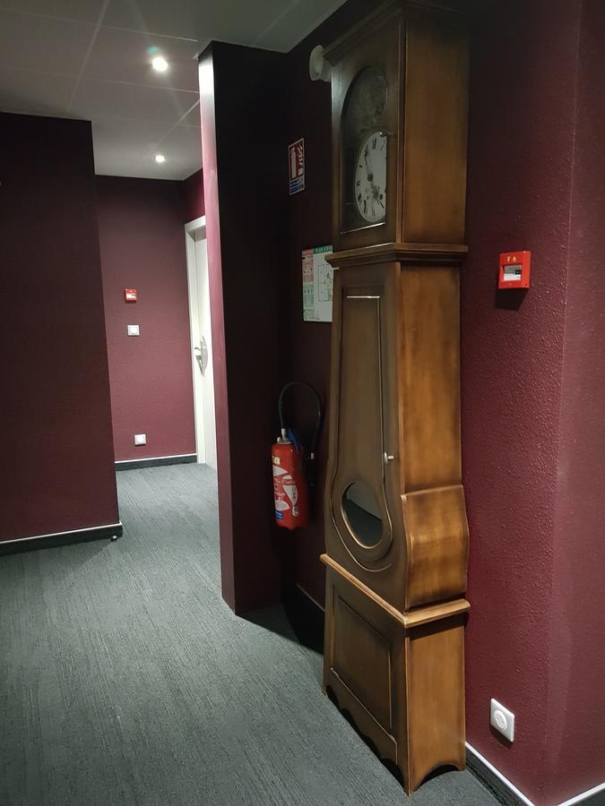 Hotel Jeanne D'Arc Saint-Chely-d'Apcher Ngoại thất bức ảnh